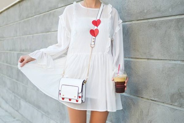 Quels sont les accessoires indispensables pour compléter son look fashion ?